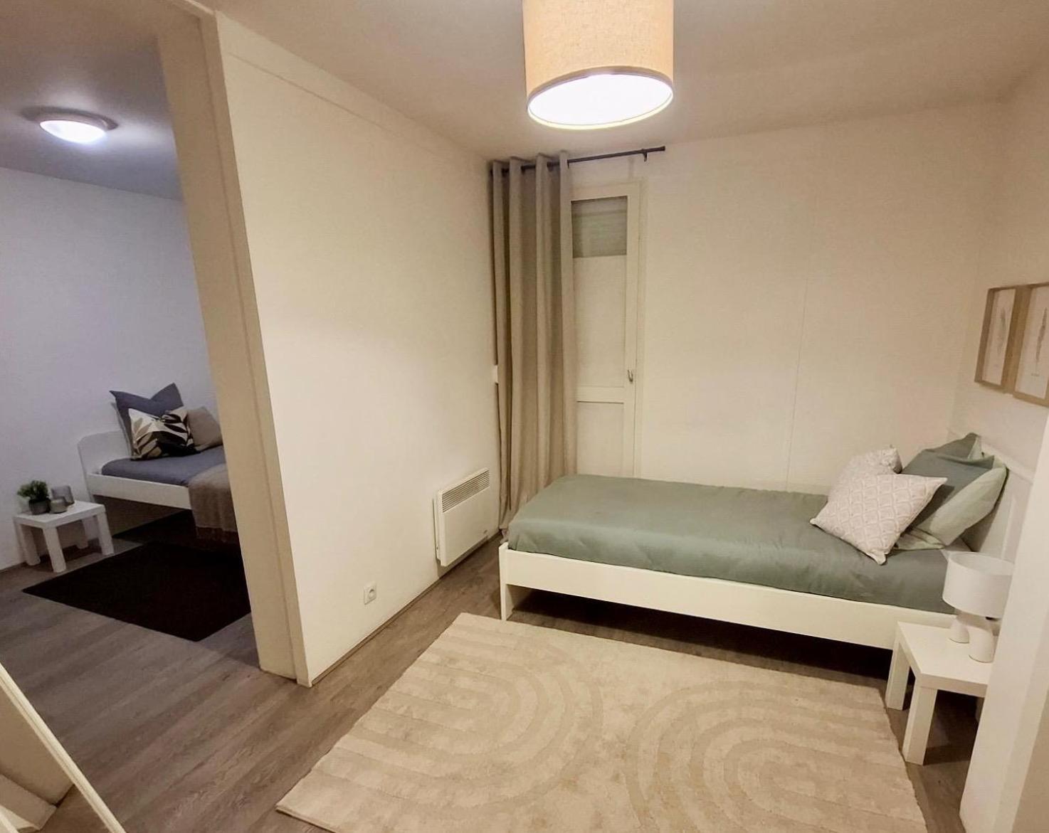 Maison Spacieuse Et Confortable 100M2 Avec Jardin Val-de-Reuil Kültér fotó